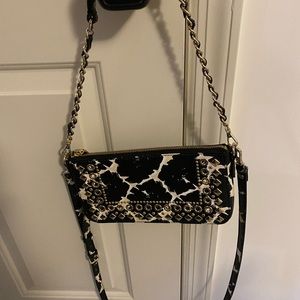 DKNY crossbody and shoulder clutch zip bag